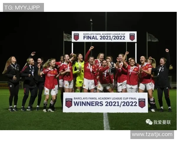 泰国足球明星海报图展示他们的风采与成就引领球迷热情高涨