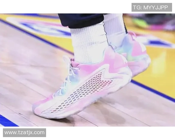 篮球明星鞋子背后的故事与潮流影响探秘